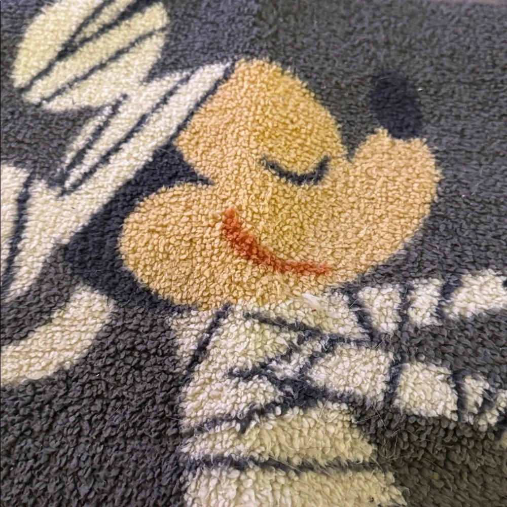 Disney halloween bath mat and shower curtain preowned